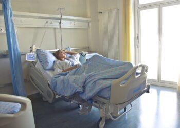 Kaputtsparen auf dem Rücken von Patienten: Das Gesundheitssystem in der Dauerkrise