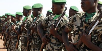Mali: Junta meldet vereitelte Verschwörung – Festnahmen von Generälen und mutmaßlichem französischem Agenten