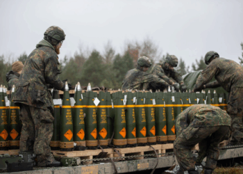 Rheinmetall eröffnet neues Munitionswerk