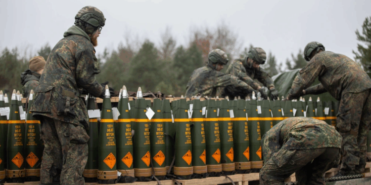 Rheinmetall eröffnet neues Munitionswerk