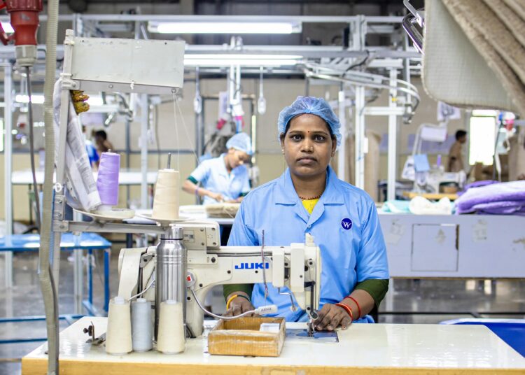 Lohnraub in Thailand – Billigware für die Konzerne