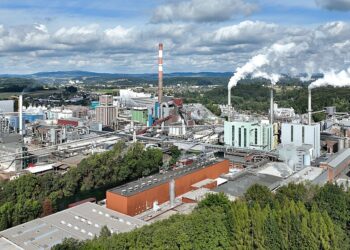 Lenzing: Profite steigen – Arbeitsplätze werden gestrichen