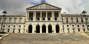 Portugal plant Beschneidung der Arbeitsrechte – Gewerkschaften drohen mit Streik