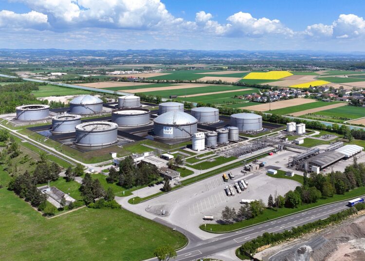 OMV: Milliardengewinne für Aktionäre – Jobabbau für Beschäftigte