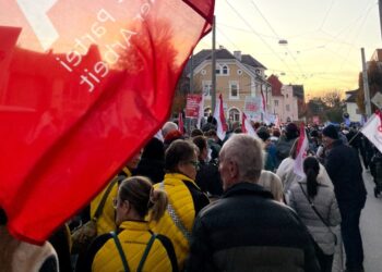 Gegen die Streichung des Pflegebonus – Proteste in Salzburg