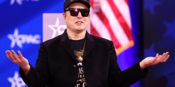 Elon Musk in Unschuldspose