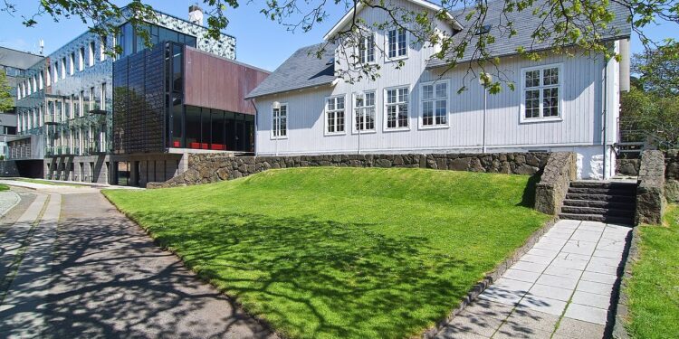 Färöer lockern strenges Abtreibungsgesetz