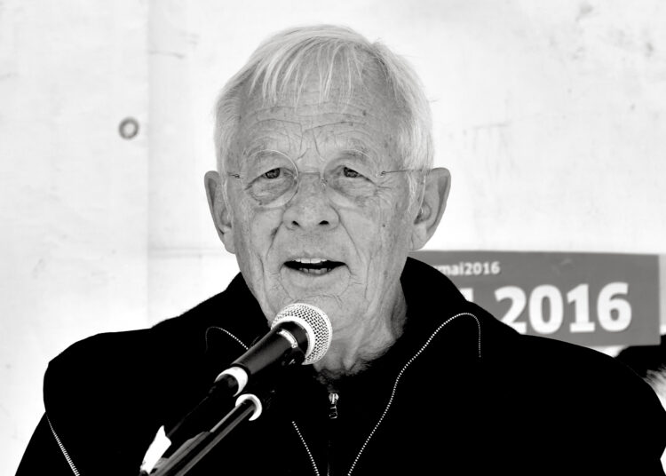 Deutscher Schauspieler Rolf Becker mit 90 Jahren gestorben