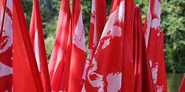 GLS-Bank kündigt DKP-Konten: Kritik an politisch motiviertem „Debanking“