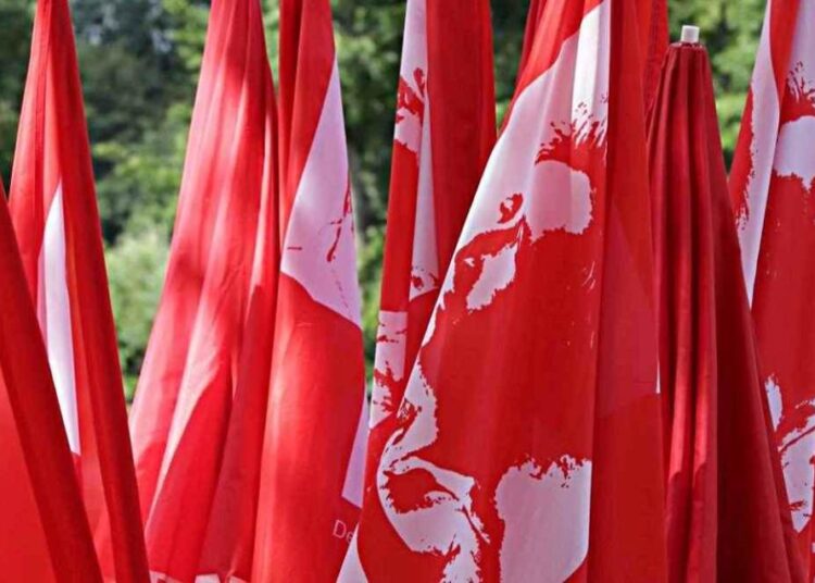 GLS-Bank kündigt DKP-Konten: Kritik an politisch motiviertem „Debanking“