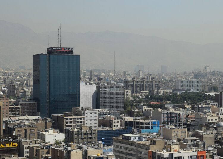 Die Hauptstadt Teheran von oben