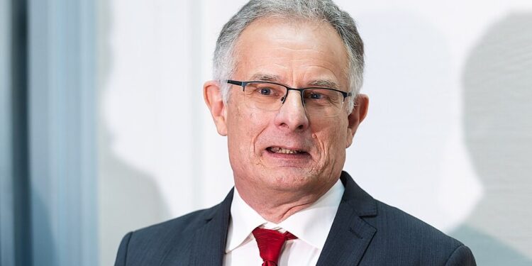 Sparen bis es weh tut – warum Austeritätspolitik die Krise verschärft und die Arbeiterklasse zahlen lässt