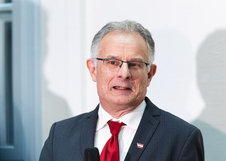 Sparen bis es weh tut – warum Austeritätspolitik die Krise verschärft und die Arbeiterklasse zahlen lässt