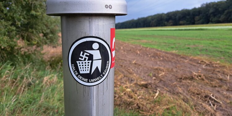 Rechtsextremismusbericht zeigt Anstieg von Straftaten