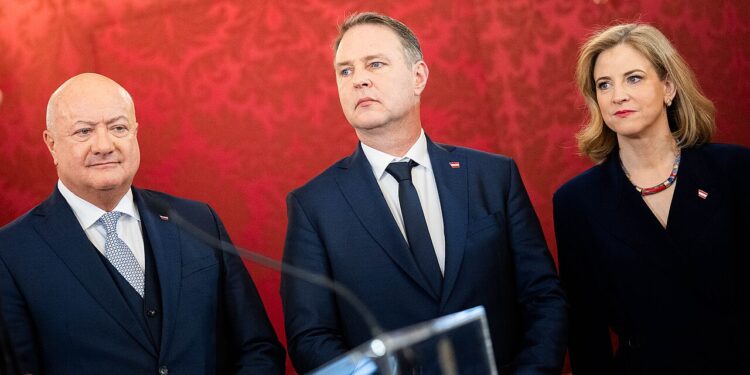 Bundesregierung verschärft rassistische Asylpolitik weiter