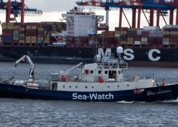 Sea-Watch 2 auf dem Wasser