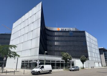 Zalando schmeißt tausende Beschäftigte raus