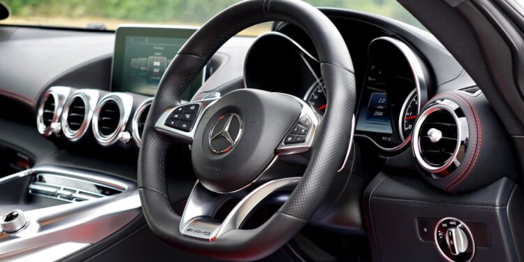 Wollsdorf Leder: Made in Austria? Zu teuer. Insolvenz auf dem Rücken der Beschäftigten.