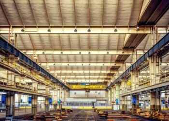 WKO und Grüne fordern Stromgeschenke an Konzerne