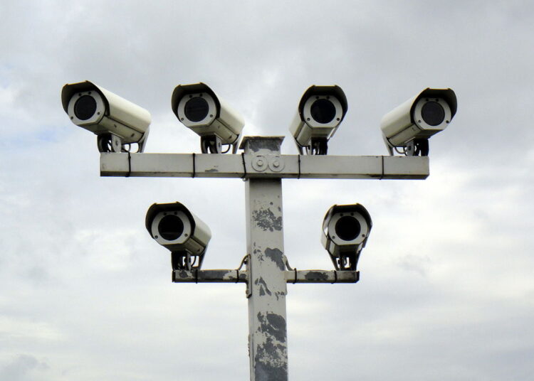 Repressionsbehörden rüsten auf: Österreich kauft ICE-Überwachungssoftware