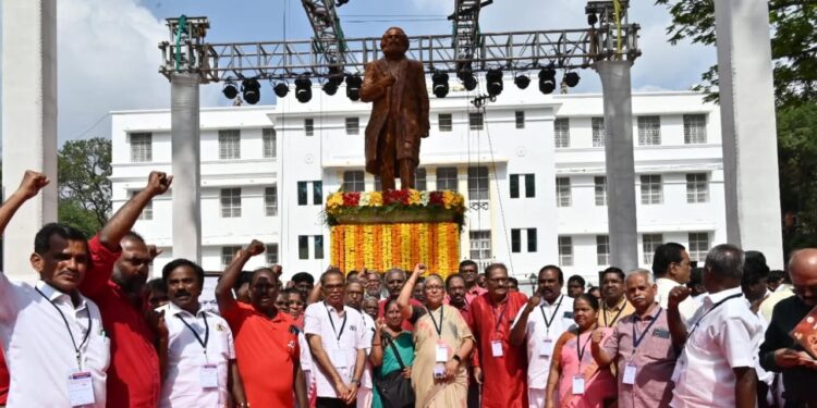 Enthüllung der Karl Marx-Statue in Chennai