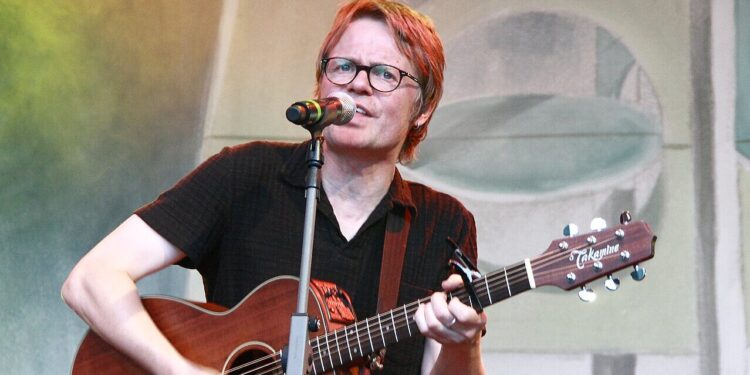 Boff Whalley, Gründungsmitglied von Chumbawamba