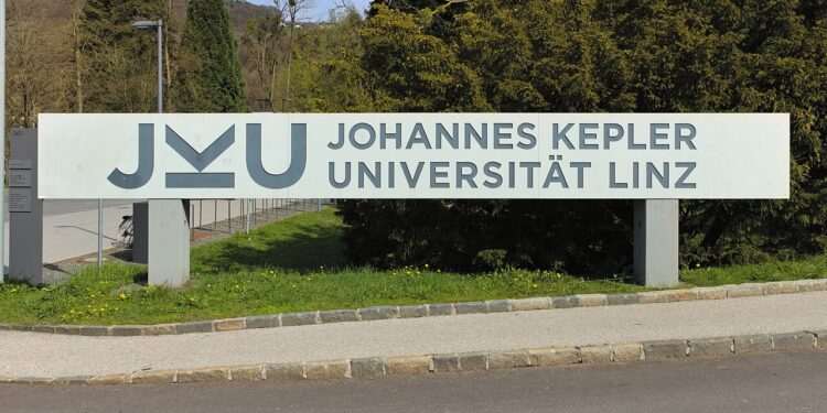 Rechtsextremer Aktivist im Doktorat an der JKU – akademische Bühne für völkische Ideologie?