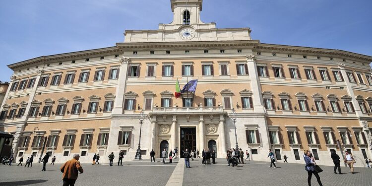 Der Palazzo Montecitorio in Rom