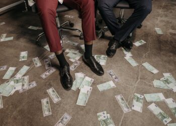 Rekord bei Superreichen: Vermögen konzentriert sich weiter