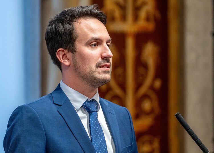 Lehrplanreform: Kritik vonseiten der Jugendfront