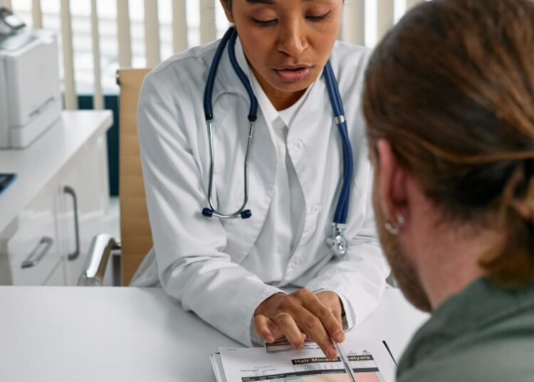 KI-Chatbot statt Arztbesuch – Wenn Gesundheit zur Ware&nbsp;wird