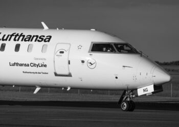 Ein Lufthansa CityLine Flugzeug