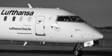 Ein Lufthansa CityLine Flugzeug