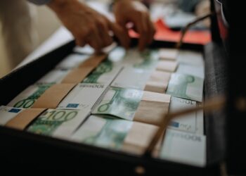 90 Milliarden Euro-„Kredit“ für Ukraine – und Österreich haftet