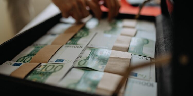 90 Milliarden Euro-„Kredit“ für Ukraine – und Österreich haftet