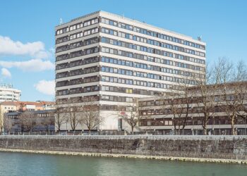 Kahlschlag an Universitäten: Regierung versucht zu beschwichtigen