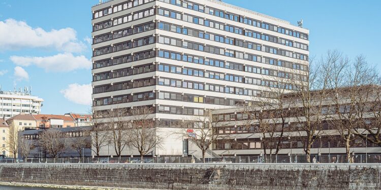 Kahlschlag an Universitäten: Regierung versucht zu beschwichtigen