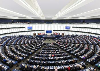 Anti-Kuba Sitzung im EU-Parlament wurde durch KKE Abgeordnete zum Schlagabtausch