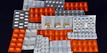 Pharma und Profit: Wie die Gesellschaft zahlt – und Konzerne kassieren