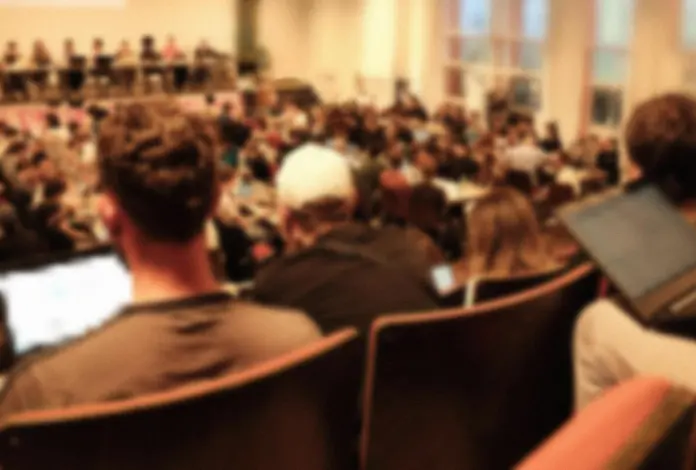 Deutschland: Kommunistische Partei hält Parteitag ab