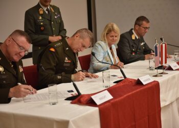 Verteidigungsministerium drängt auf Wehrdienstreform noch vor dem Sommer