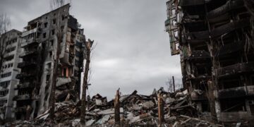 Bombardierte Gebäude in der Ukraine