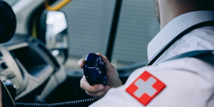Fahrer eines Krankenwagens