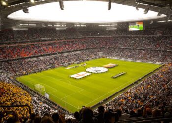 Fußball-WM 2026: Volle Stadien, volle Kassen – Fußball als&nbsp;Ware