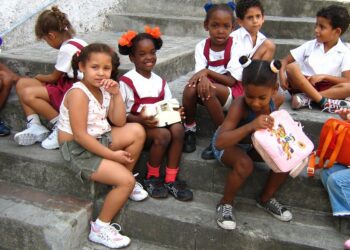 Das Washingtoner Verbrecherregime tötet kubanische Kinder