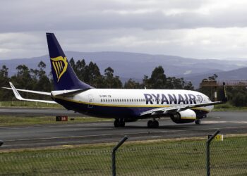 OGH erklärt 14 von 15 Ryanair-Gebühren für unzulässig