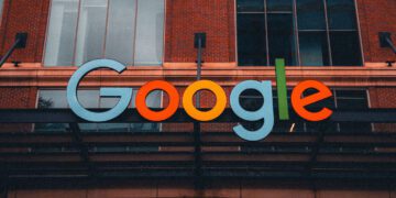 Wir sollen sparen damit Google Strom und Wasser hat