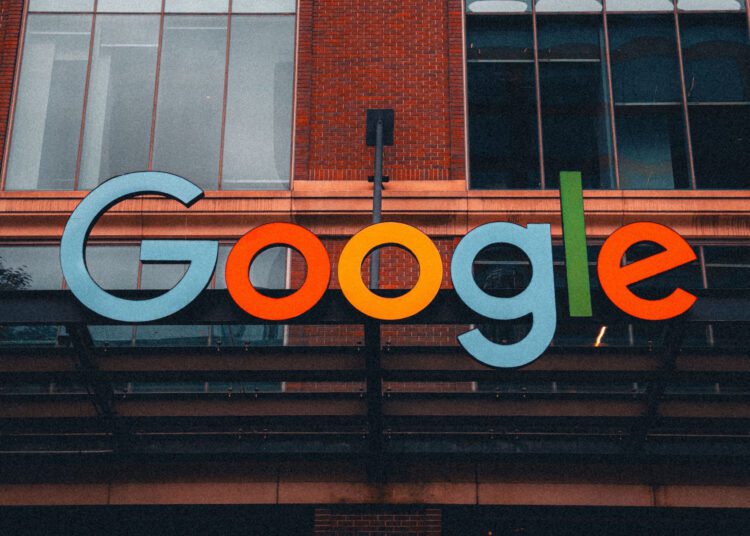 Wir sollen sparen damit Google Strom und Wasser hat
