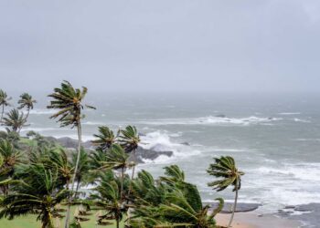 Hurrikan „Lala“ bringt Sturm und Überschwemmungen nach Hawaii
