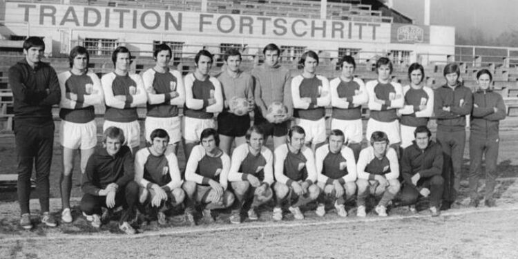 DDR-Fußballlegende Eberhard Vogel gestorben
